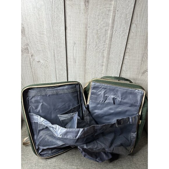 Susisal Diaper Bag Backpack with Built In Changing Station Bassinet Green Beige - Picture 8 of 11